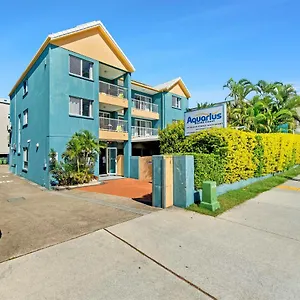 Aquarius Hostel Gold Coast